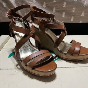 Coach Macey Vacheta Leather strappy Wedges